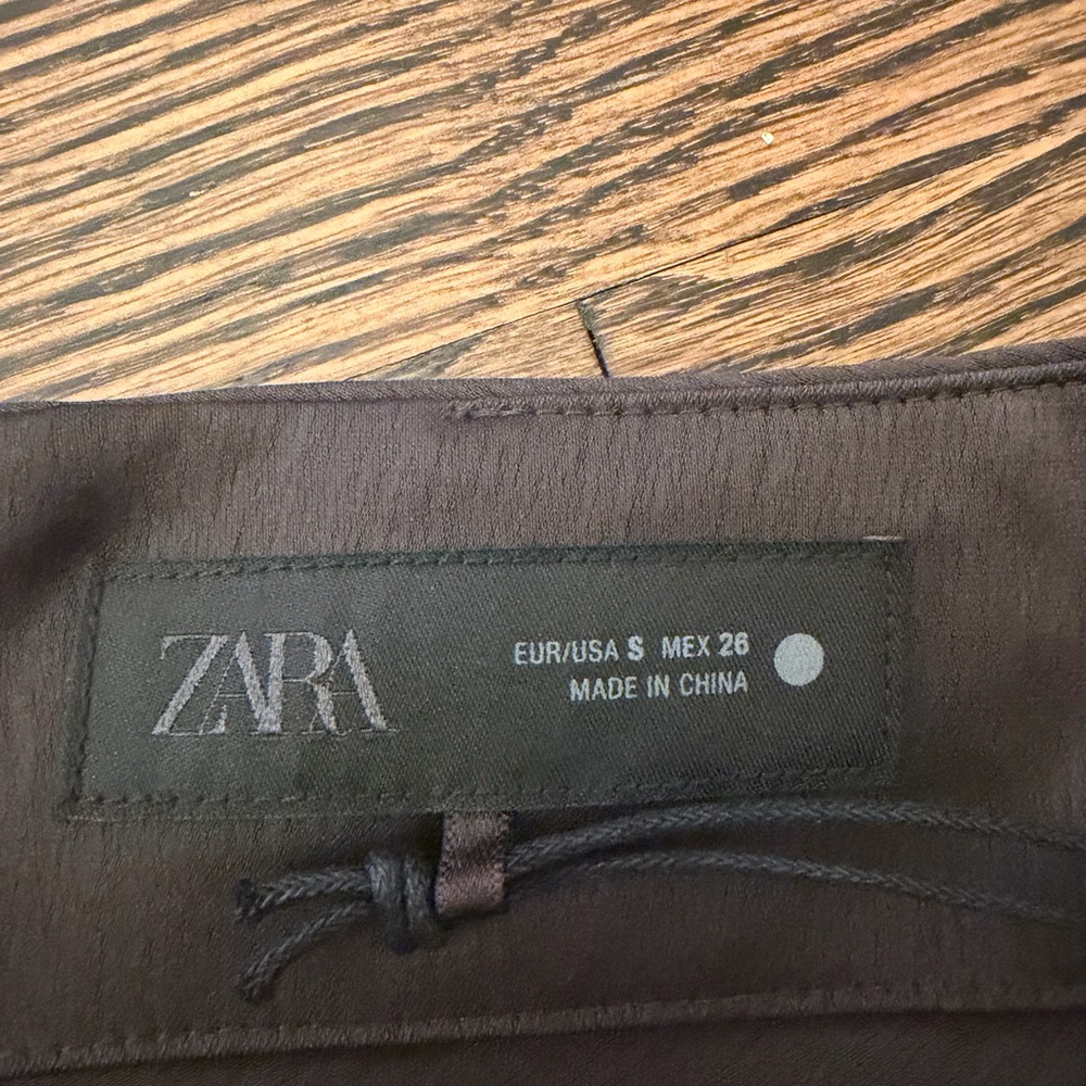 Zara Black Satin Skirt with Lace Detail - Picture 3 of 3